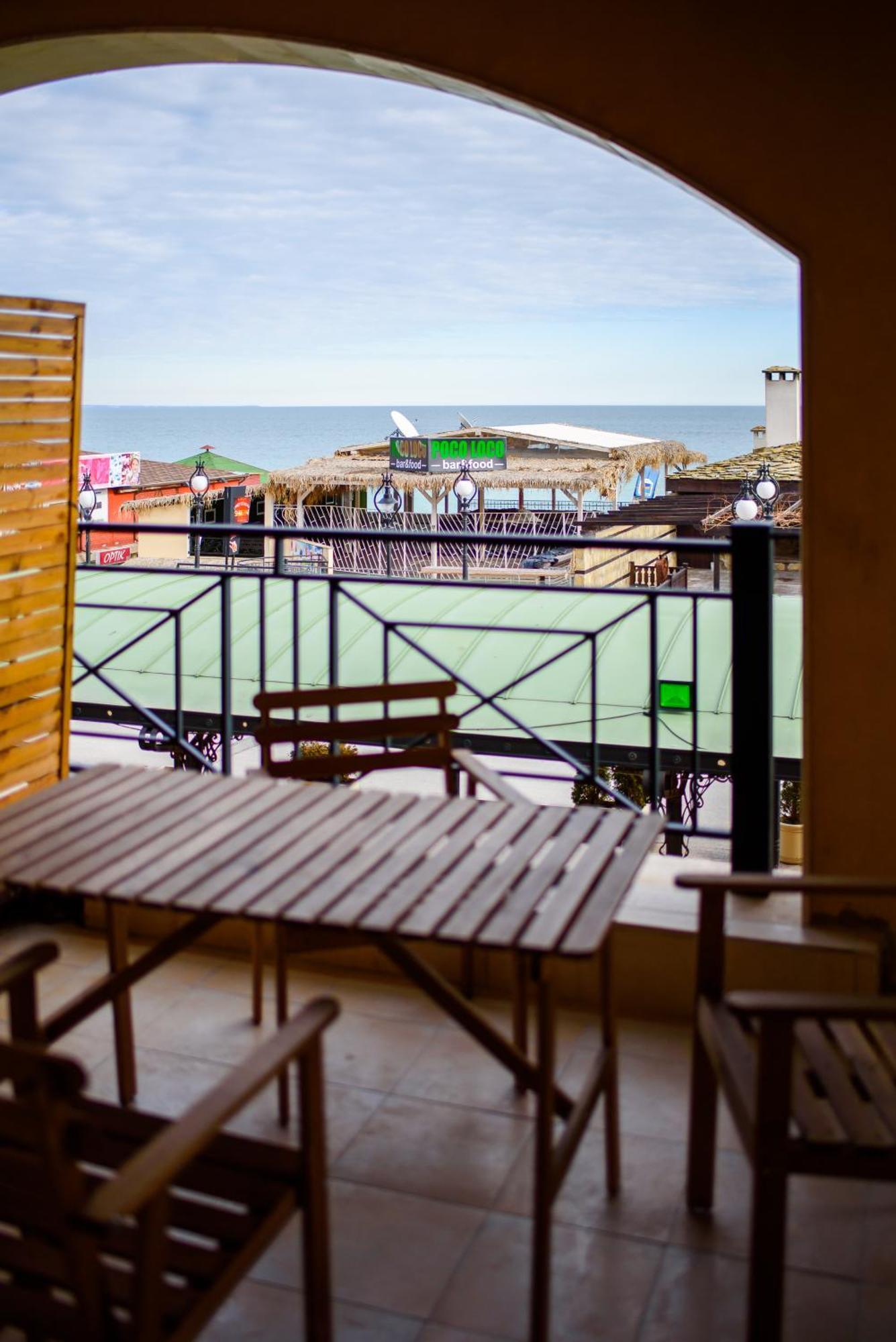 Sea View Rental Front Beach Golden Sands Ngoại thất bức ảnh